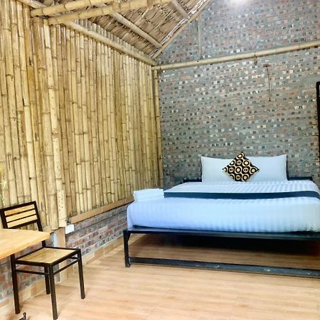 Cat Ba Island Garden Homestay - Papillon Bagian luar foto
